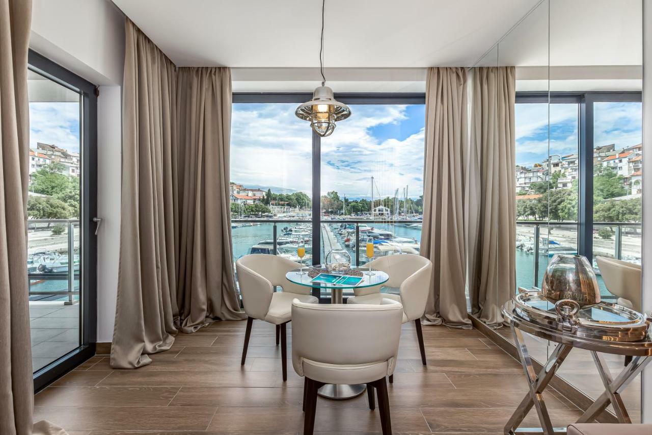 Apartments Marina Novi Новий Винодольський Екстер'єр фото