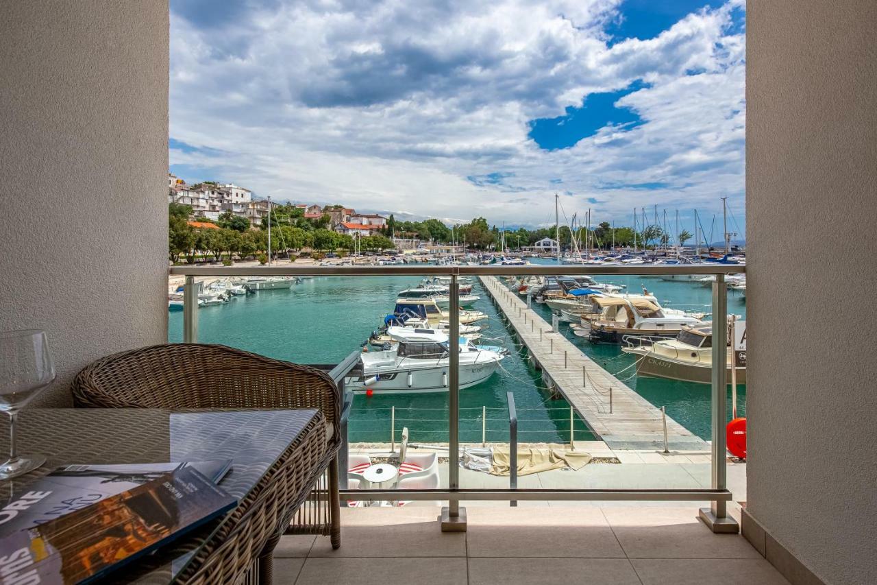 Apartments Marina Novi Новий Винодольський Екстер'єр фото